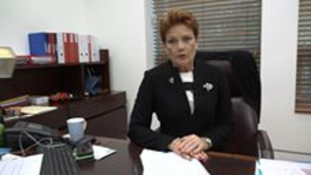 AUSTRALIA:    Pauline Hanson Renews 'Muslim Ban' Call After London Attack  