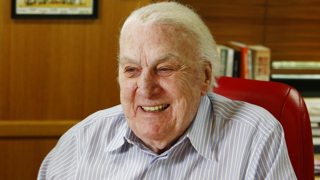 John Laws, 89, to retire from radio in November | The Australian