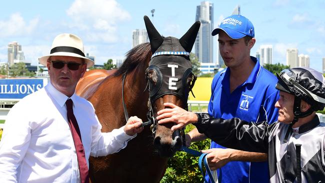 Gold Coast trainer Toby Edmonds (left) with Houtzen and jockey Jeff Lloyd (right). Picture: Grant Peters, Trackside Photography