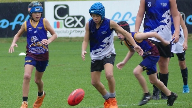 Nambucca Valley Lions and Northern Beaches Blues do battle at the AFL North Coast junior finals.