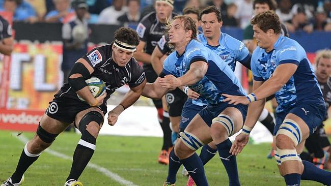 Jacques du Plessis lines up Marcell Coetzee, one of 12 tackles he made in the game.