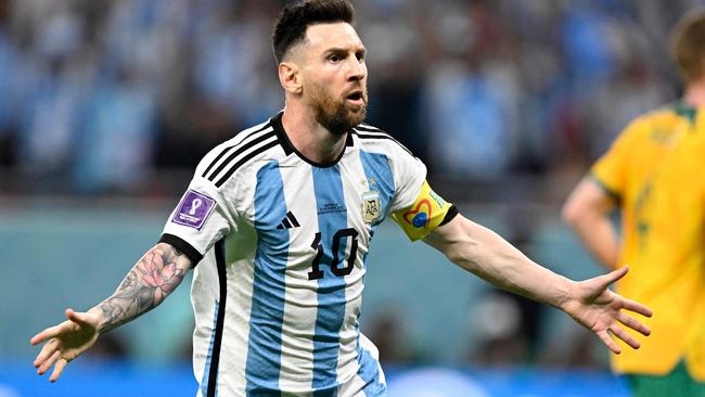 Robbie Slater believes Argentina's dependence on Lionel Messi is too great.