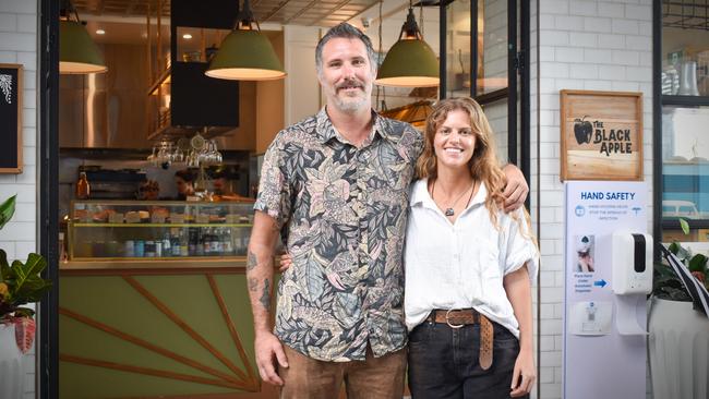 The Black Apple cafe owners Justin Iddles and Renee Semenza. The Black Apple has been voted Coffs Harbour's best cafe in Delicious Local's 2021 search. Photo: Jasmine Minhas