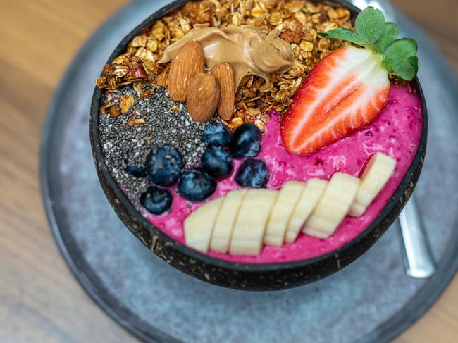 You can make Acai bowls the night before and place in the freezer.