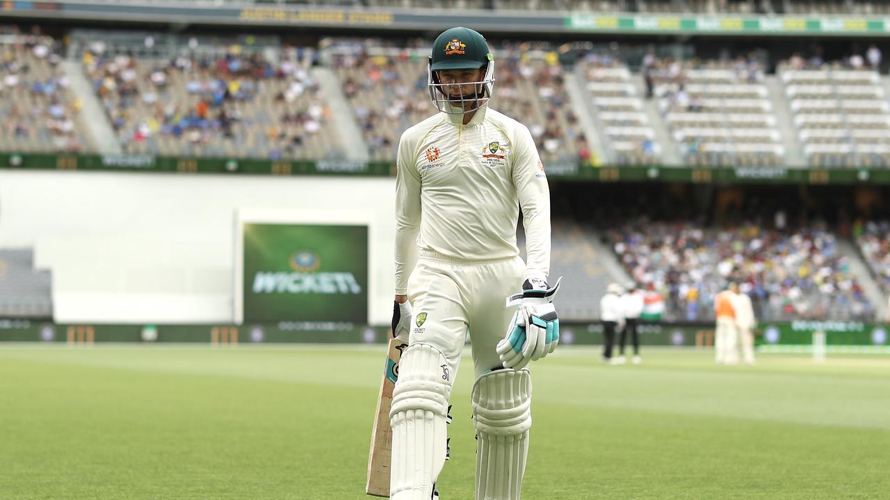 Peter Handscomb was caught LBW by Ishant Sharma. Photo: Ryan Pierse/Getty Images.