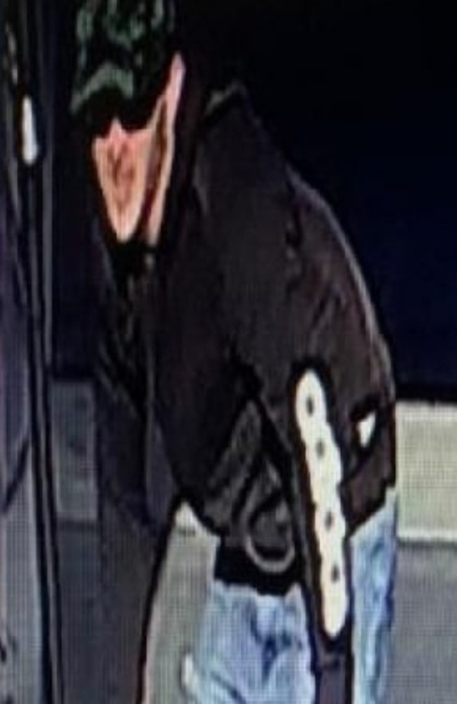 Police believe the person pictured in this image may be able to assist officers with the investigation into a shop steal – unlawfully take away goods which occurred on Wednesday, September 18, 2019 at approximately 3.48pm.