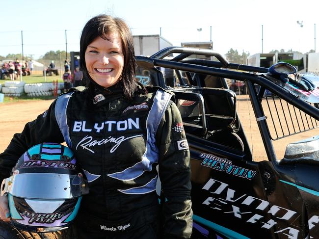 Mikaela Blyton drove Wingless #25 for Blyton Motorsports before taking time out to raise her two daughters.