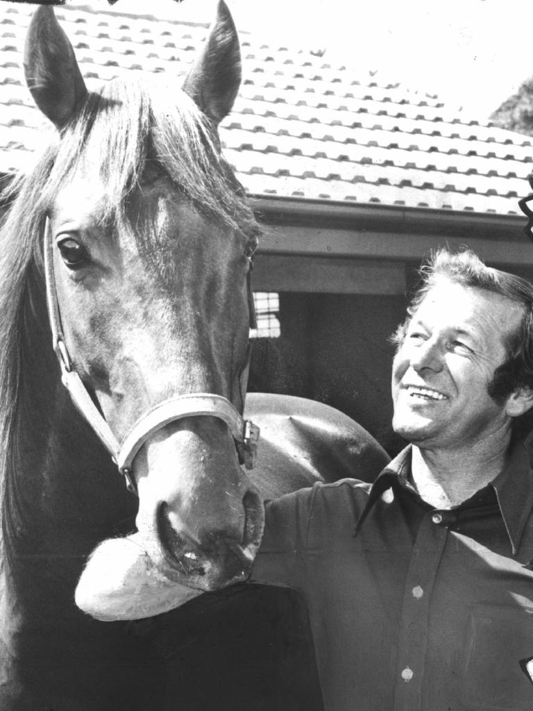 Max Lees with Slipper winner Luskin Star.