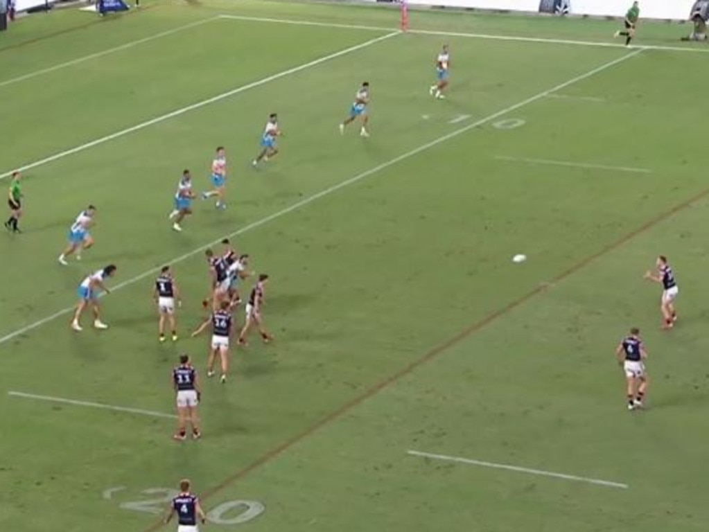 A handful of players lingered around the ruck as Walker lined up to kick the match-winner. Picture: Fox Sports