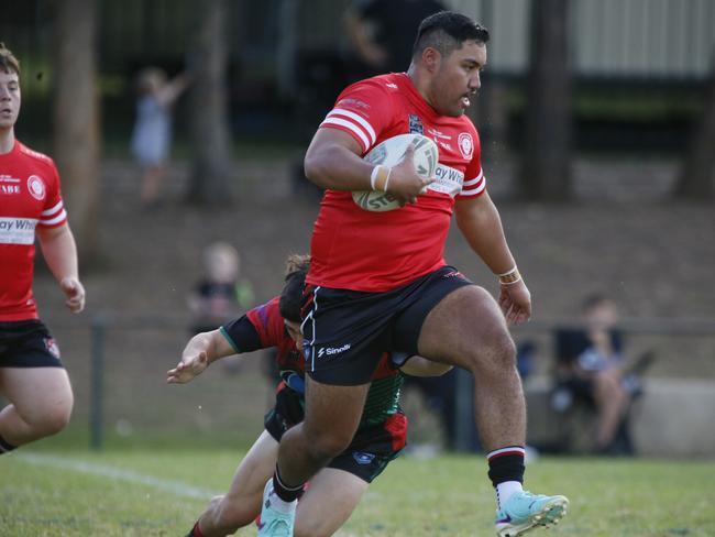 Ethan Mokoia takes a power of stopping. Picture Warren Gannon Photography