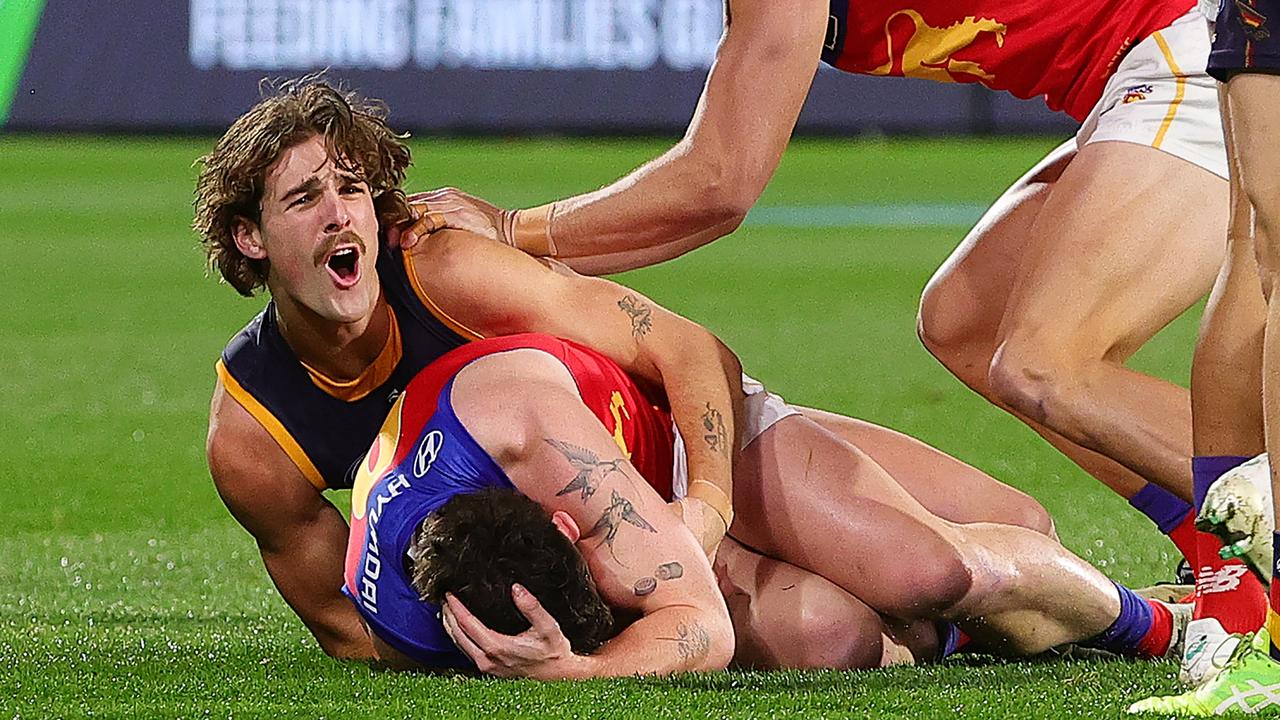 Star Crow on report in fiery start to Friday night blockbuster