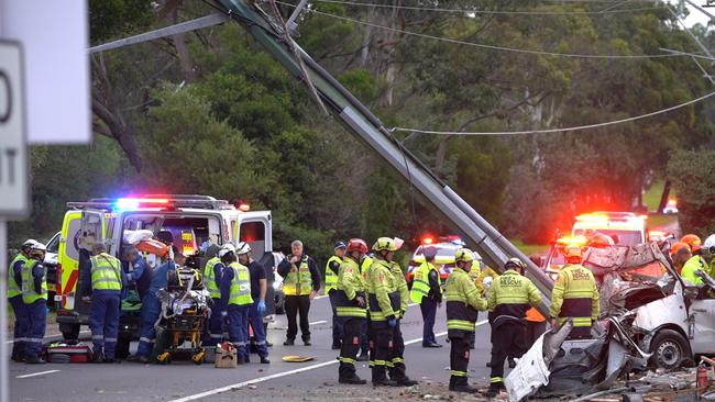 The horror smash closed Mona Vale Road. Picture: TNV