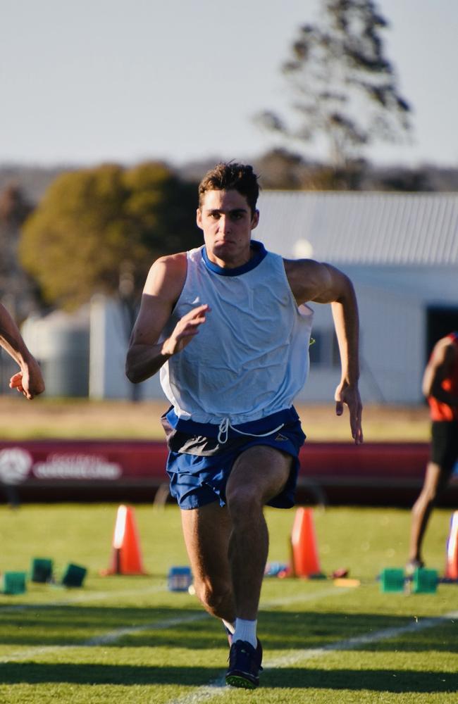 Dual Arthur Postle Gift winner Max Mason in full flight during a semi-final at Club Pittsworth last Saturday.