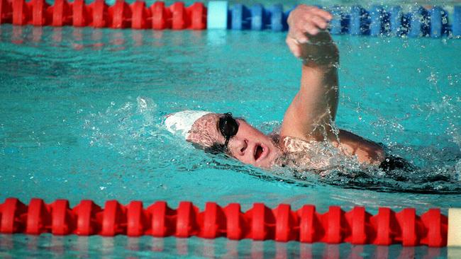 Susie Maroney during her world record 24-hour swim at Carss Park pool