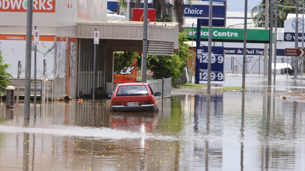 A look back at the 2011 Rockhampton Fitzroy River flood | Gallery | The ...