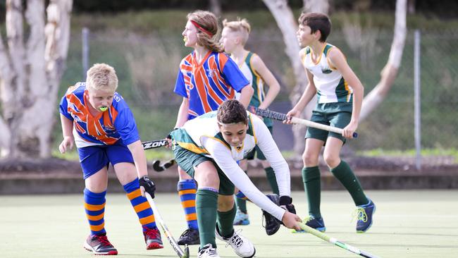 Hockey at the Essendon Hockey Centre this morning. Under 13 Boys Albury Wodonga v East Gippsland. Picture by Wayne Taylor 15th May 2021