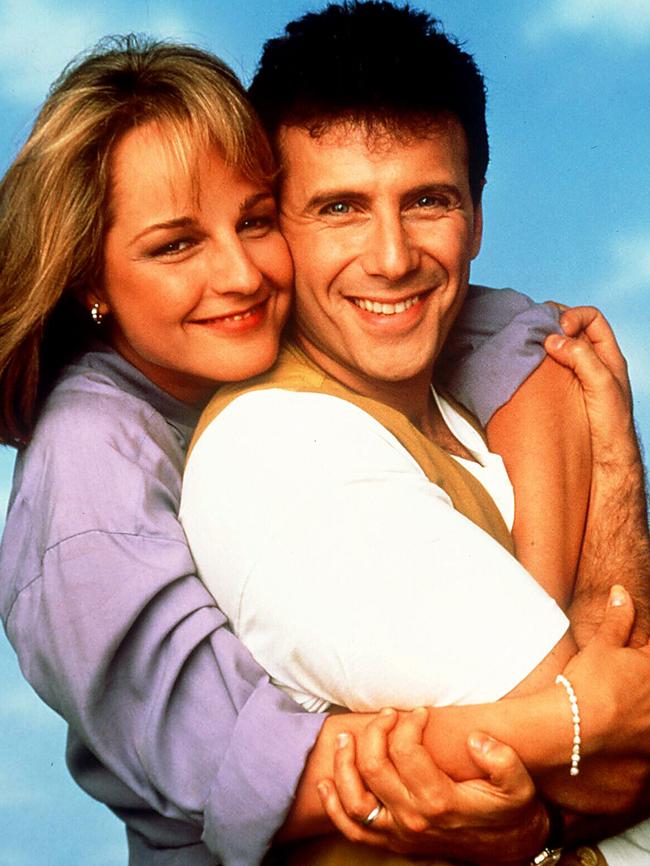 Hunt with her Mad About You co-star Paul Reiser.