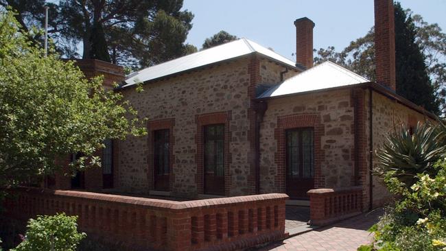 Old Government House, in Belair National Park.