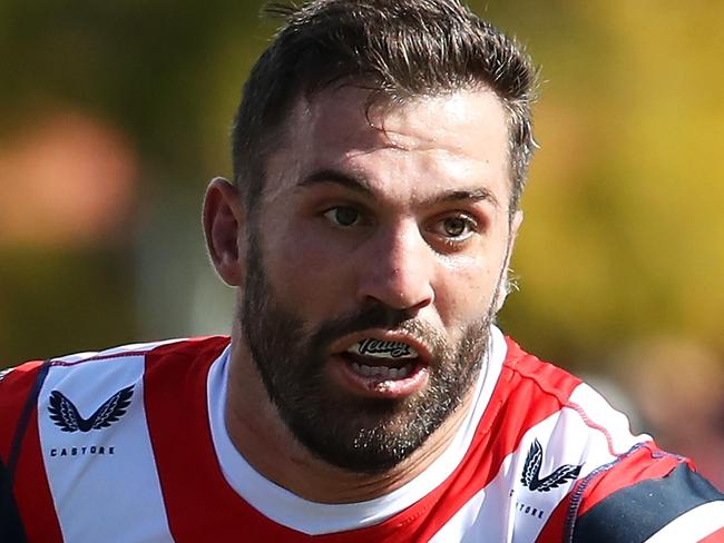 TOOWOOMBA, AUSTRALIA - AUGUST 22:  James Tedesco of the Roosters runs the ball during the round 23 NRL match between the St George Illawarra Dragons and the Sydney Roosters at Clive Berghofer Stadium, on August 22, 2021, in Toowoomba, Australia. (Photo by Jono Searle/Getty Images)