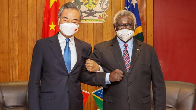 Chinese Foreign Minister Wang Yi and Solomon Islands Prime Minister Manasseh Sogavare on May 26. Picture: Xinhua via Getty Images