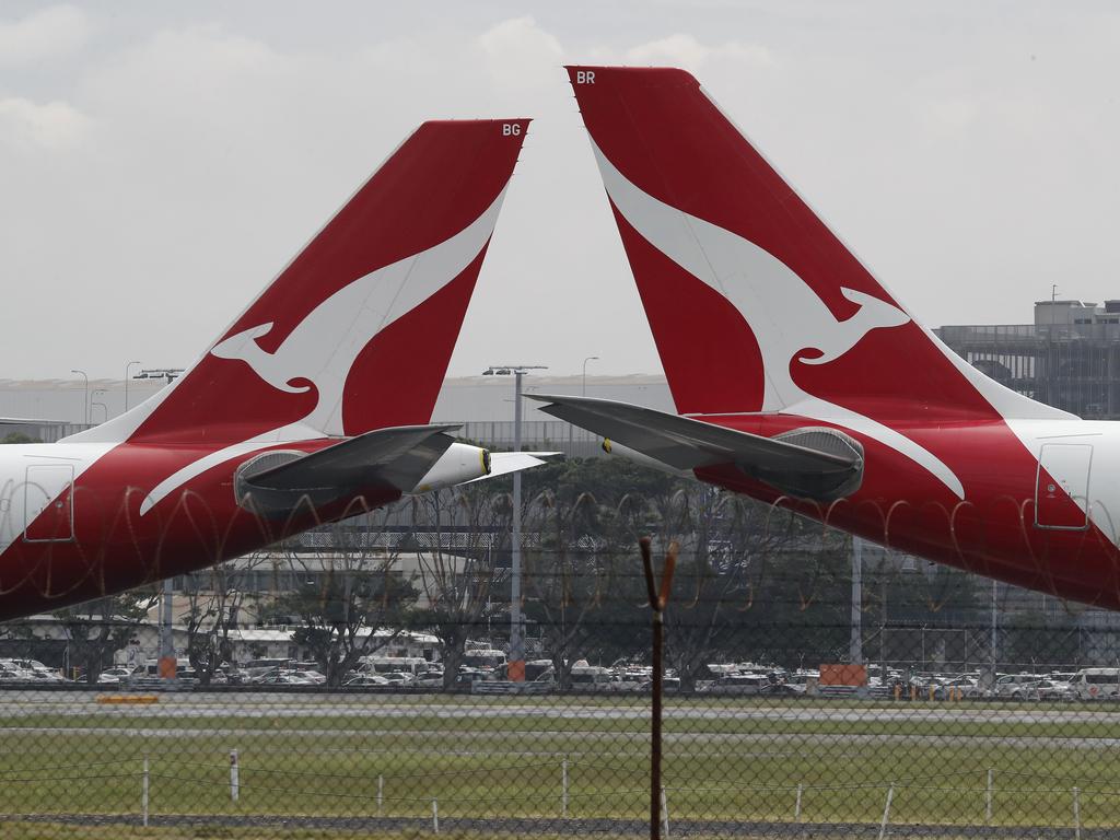 Qantas have announced a $1.83 billion loss for 2021. Picture: NCA NewsWire / David Swift