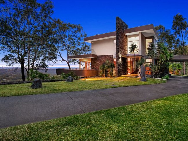 603 The Panorama, Tallai, Queensland for Jonathan Chancellor column