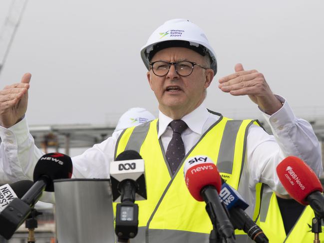 SYDNEY AUSTRALIA - NewsWire Photos, 8 JUNE, 2023: Prime Minister Albanese holds a press conference at Western Sydney International Airport to mark the 50 percent completion and to announce the Qantas and Jetstar commitment to the airport.Picture: NCA NewsWire / Simon Bullard