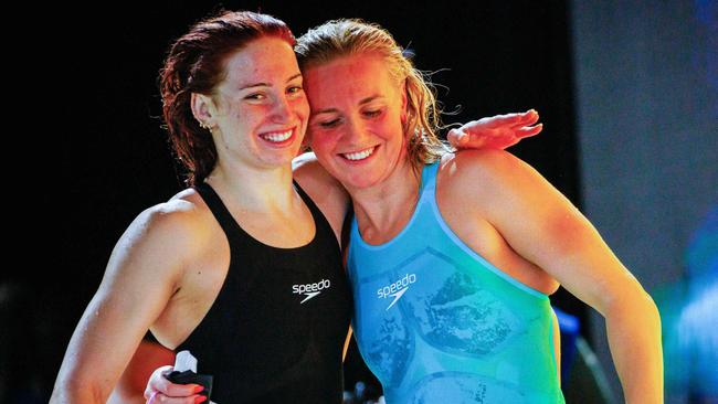 Australian swimming heroes Mollie O’Callaghan and Ariarne Titmus. Picture: Patrick Hamilton/AFP