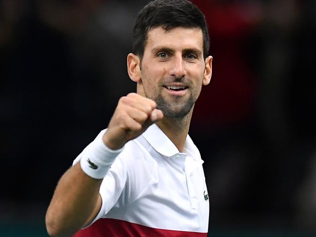 Djokovic in dramatic court triumph