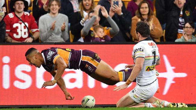 Jamayne Isaako starts to celebrate as he scores a try. Picture: AAP Image/Darren England