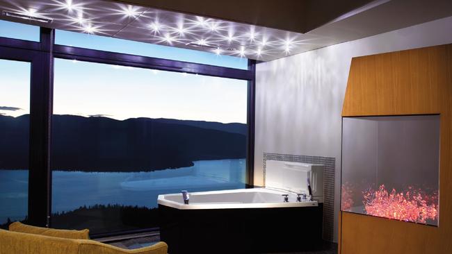 Crystal fireplace and ceiling in a guestroom.