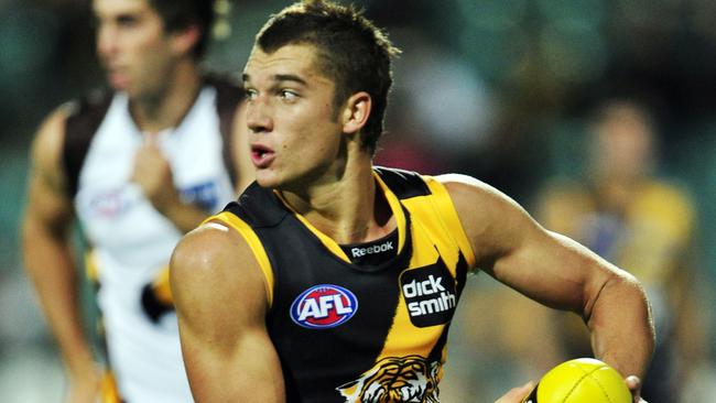 Dustin Martin in his tattoo free days as “waddler”.