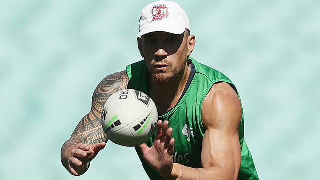 SYDNEY, AUSTRALIA - OCTOBER 05: Sonny Bill Williams of the Roosters trains during a Sydney Roosters NRL training session at Sydney Cricket Ground on October 05, 2020 in Sydney, Australia. (Photo by Mark Metcalfe/Getty Images)