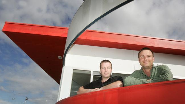 Bean Squeeze owners Doji SInger and Andrew Pec at their Grovedale site in 2009.