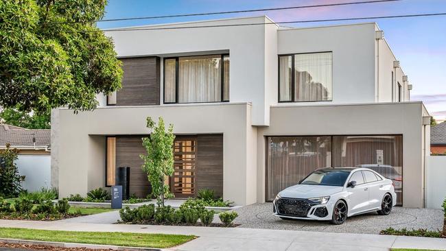 525 Henley Beach Road, Fulham