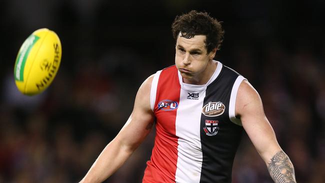 AFL Round 18. 21/07/2019.  St Kilda v Western Bulldogs at Marvel Stadium.  Jake Carlisle of the Saints 4th quarter    .  Pic: Michael Klein