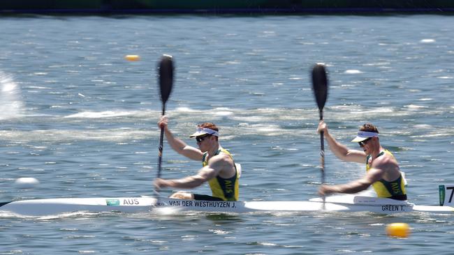 Surprise gold medal hopes Jean van der Westhuyzen and Thomas Green. Picture: Getty Images