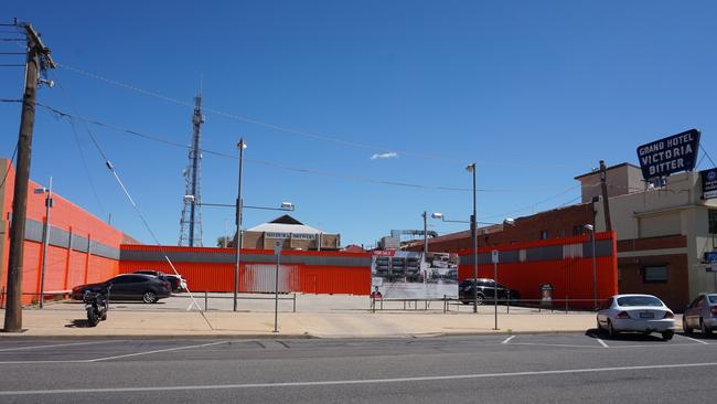 NOW: The future development site on Deakin Ave in Mildura, between Seventh and Eighth streets. Picture: Michael DiFabrizio