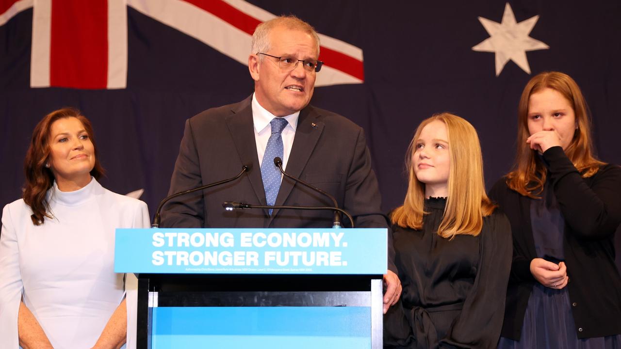 Scott Morrison conceded his loss to Anthony Albanese with his family by his side. Picture: Asanka Ratnayake/ Getty Images.