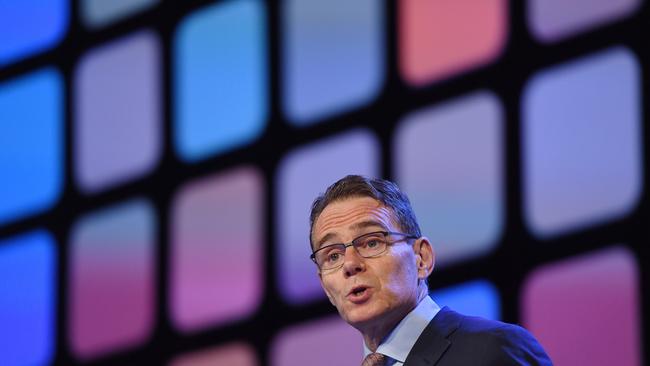 BHP Chief Executive Officer Andrew Mackenzie addresses the Australian Financial Review Business Summit in Sydney, Tuesday, March 6, 2018. (AAP Image/Dean Lewins) NO ARCHIVING