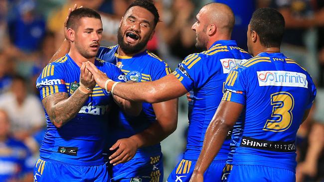 Eels fans want to give Peats a proper send off at Pirtek Stadium.