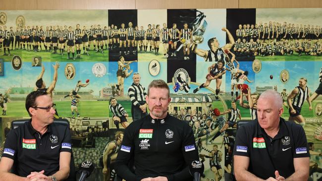 Collingwood coach Nathan Buckley announces he is quitting as coach of the club.