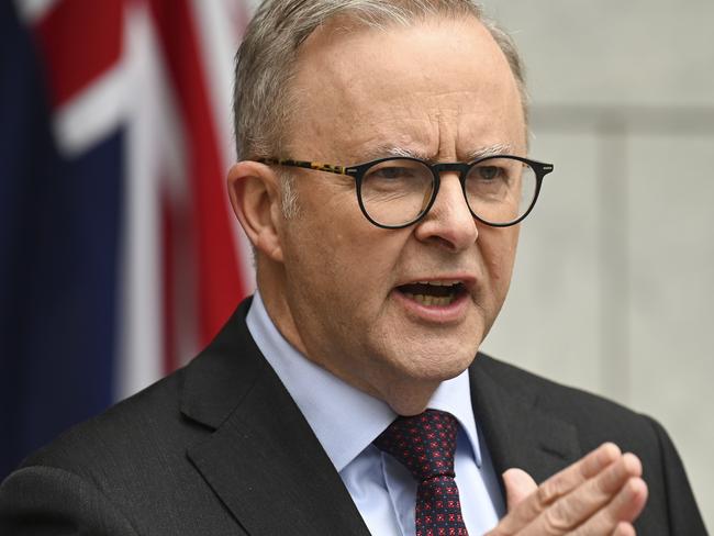 CANBERRA, AUSTRALIA, NewsWire Photos. JANUARY 24, 2024: The Prime Minister, Anthony Albanese and Minister for Communications, Michelle Rowland announce the new ABC Chair Kim Williams at Parliament House in Canberra. Picture: NCA NewsWire / Martin Ollman