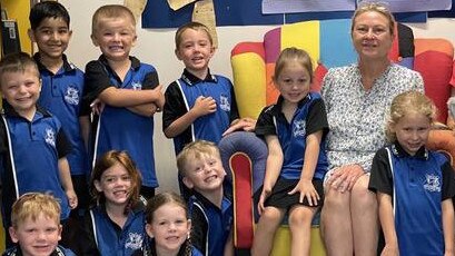 One Mile State School Preps 2024. (Back from left) Zovi, Kobey, Kaden, Mrs Smith, Hunter, Greyson (middle from left) Chevy, Thea, Jensen, (front from left) Lukah, Lucy, Aletheia, Rory, Brock, Willow, Charlotte, and (chair) Amity and Mrs E. Gympie My First Year.