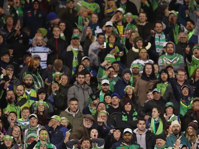 CANBERRA, AUSTRALIA - SEPTEMBER 10: The crowd reacts to Michael Ennis of the Sharks as he celebrates victory during the NRL Qualifying Final match between the Canberra Raiders and the Cronulla Sharks at GIO Stadium on September 10, 2016 in Canberra, Australia. (Photo by Mark Kolbe/Getty Images)