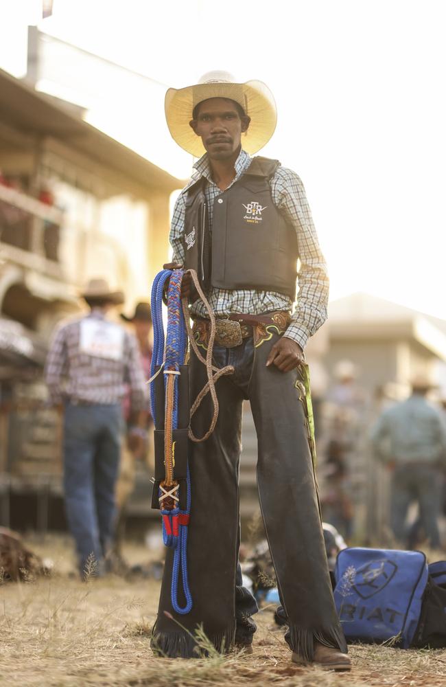Lee Gilbo from Normanton. Mount Isa Rodeo.