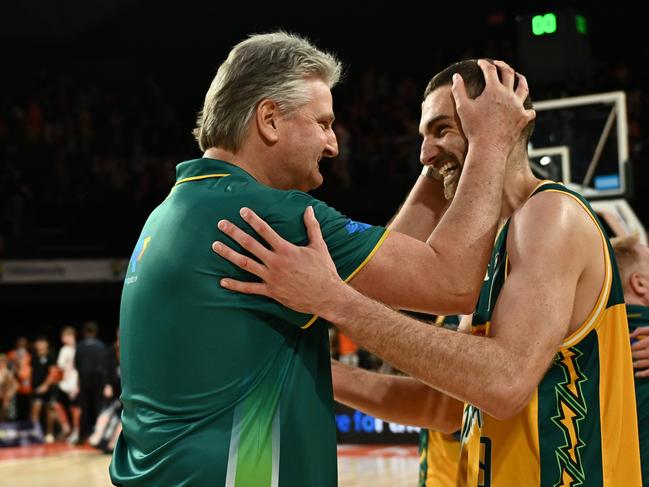 Scott Roth with matchwinner Jack McVeigh. Picture: Emily Barker/Getty Images