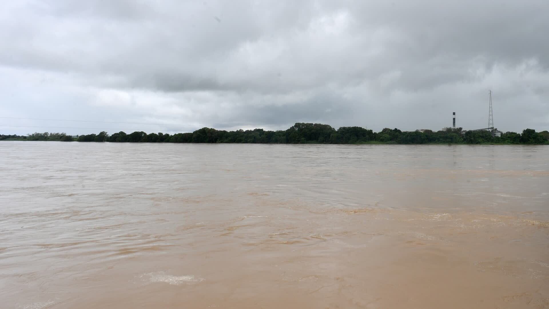 Major flood warnings in place for Far North Queensland