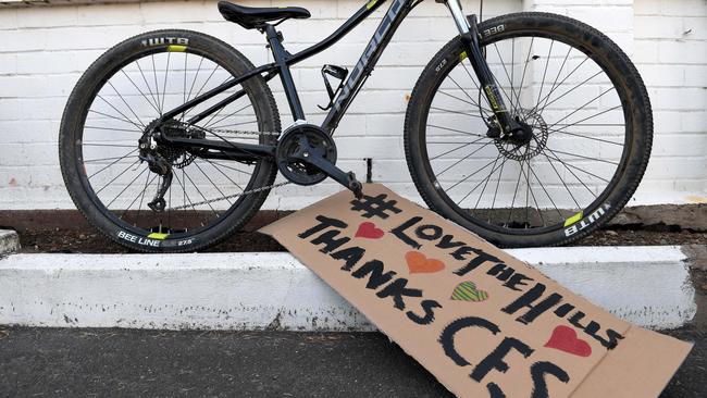 A thank you CFS sign at Woodside. Picture: Tricia Watkinosn