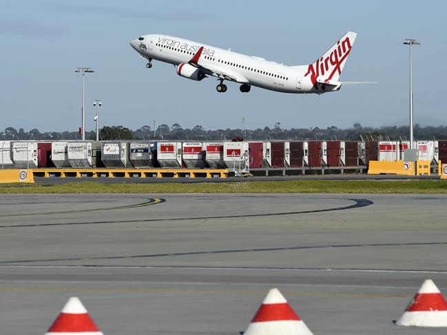 MELBOURNE, AUSTRALIA - NewsWire Photos JULY 07, 2022: A Virgin Australia plane takes off from Melbourne Airport. Picture: NCA NewsWire / Andrew Henshaw